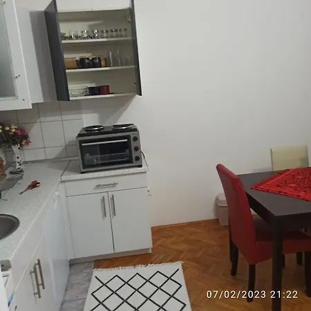 Dado Rb *